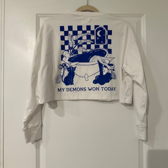 Octopied Mind Cropped Long Sleeve - Picture 5 of 6